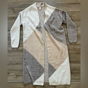Sincerely Jules Long Open-Front Geometric Cardigan in Cream, Tan, and Gray